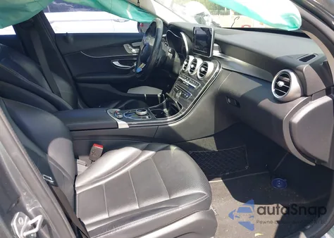 2017 Mercedes-Benz C 300 Luxury/Sport from USA, damaged, VIN 55SWF4JB9HU182101